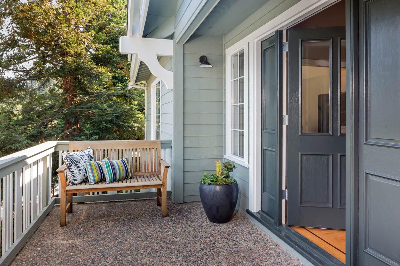 A porch free from pests thanks to the professionals at Hello Pest Control.